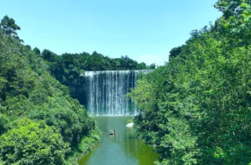Wanzhou Grand Waterfall