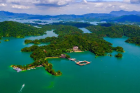 Wanlv Lake Scenic Area, Heyuan City
