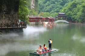 Yichang Three Gorges Grand Waterfall Scenic Area
