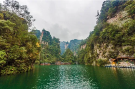 Baofeng Lake Scenic Area