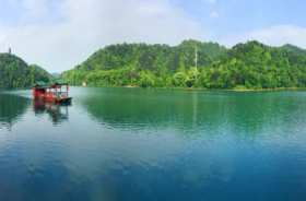 Shiyan Lake
