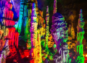 Firefly Water Cave · Underground Grand Canyon Tourism Area
