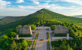 Xianyang Qianling Scenic Area